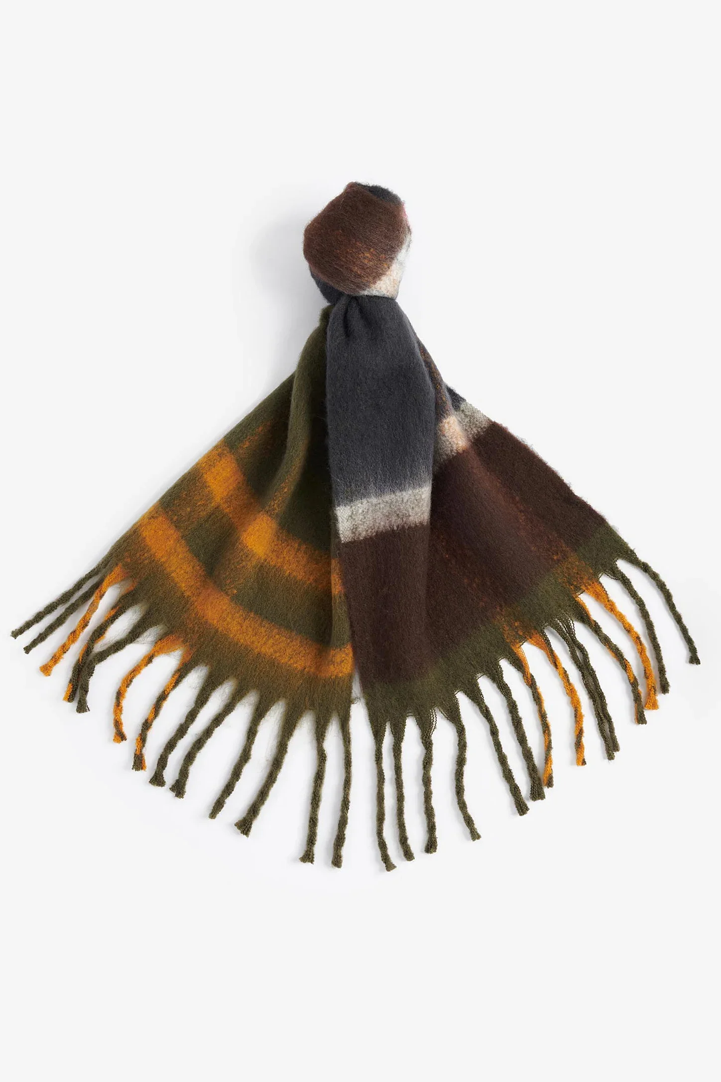 Isla Tartan Boucle Scarf - Image 3