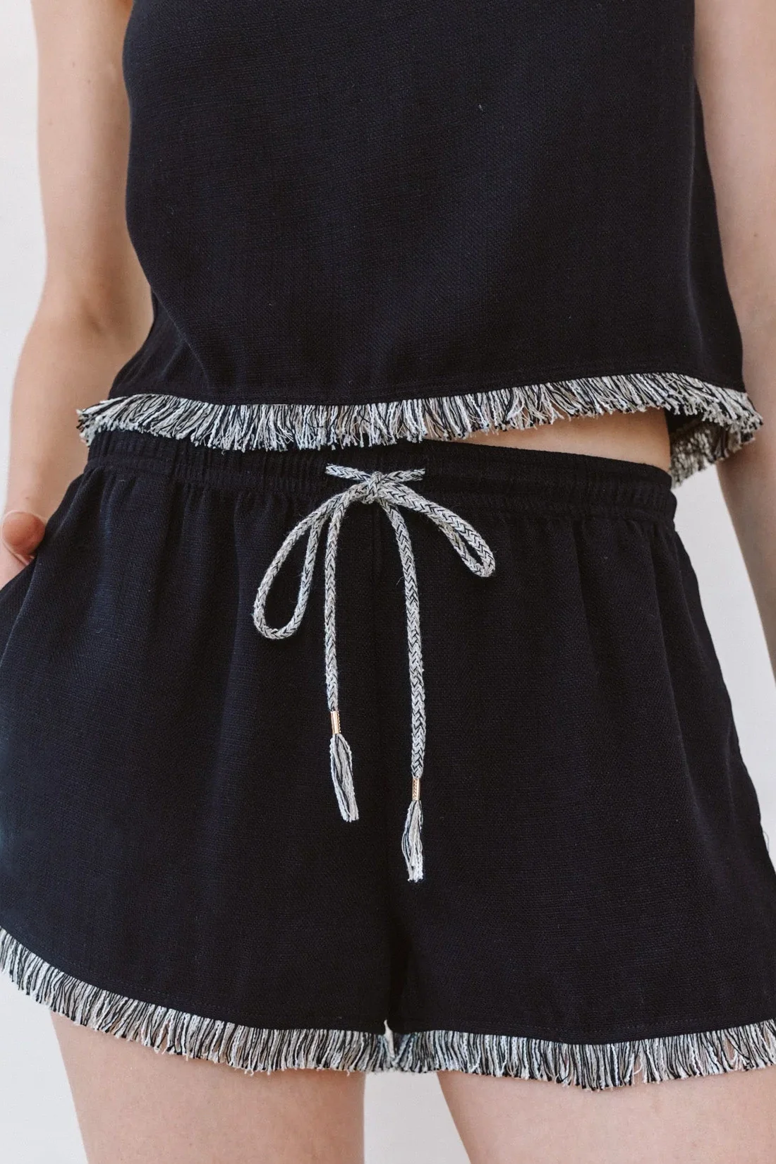Elastic Waist Fringe Short