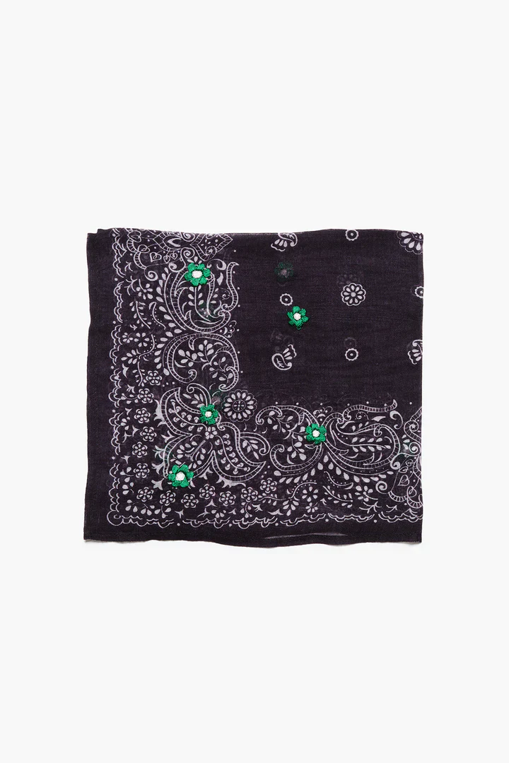 Daisy Embroidered Bandana - Image 2