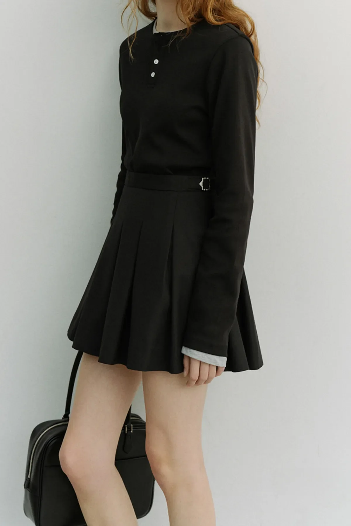 Pleats Mini Skirt - Image 3