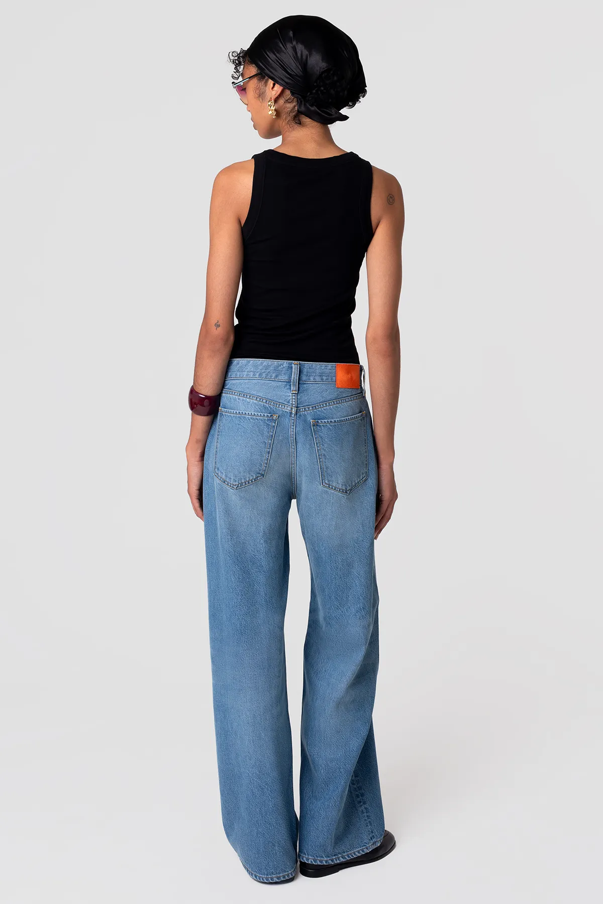 102 Tailored Jean - Image 4