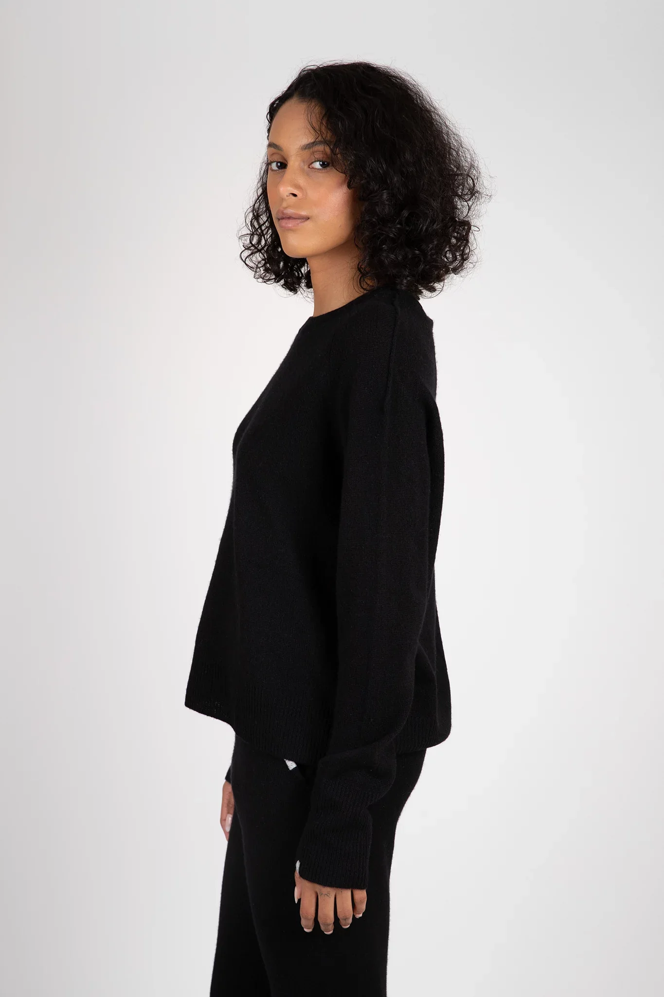 Sloane Cashmere Pullover - Image 2