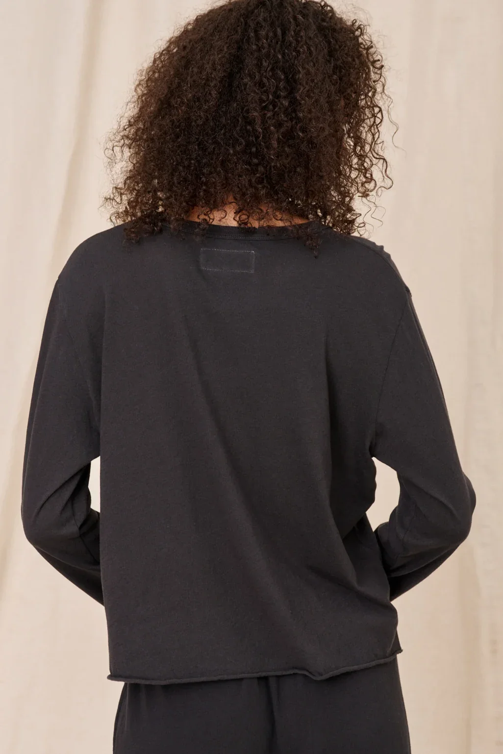 The Long Sleeve Crop Tee - Image 4