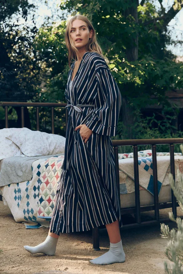 The Robe - Image 3