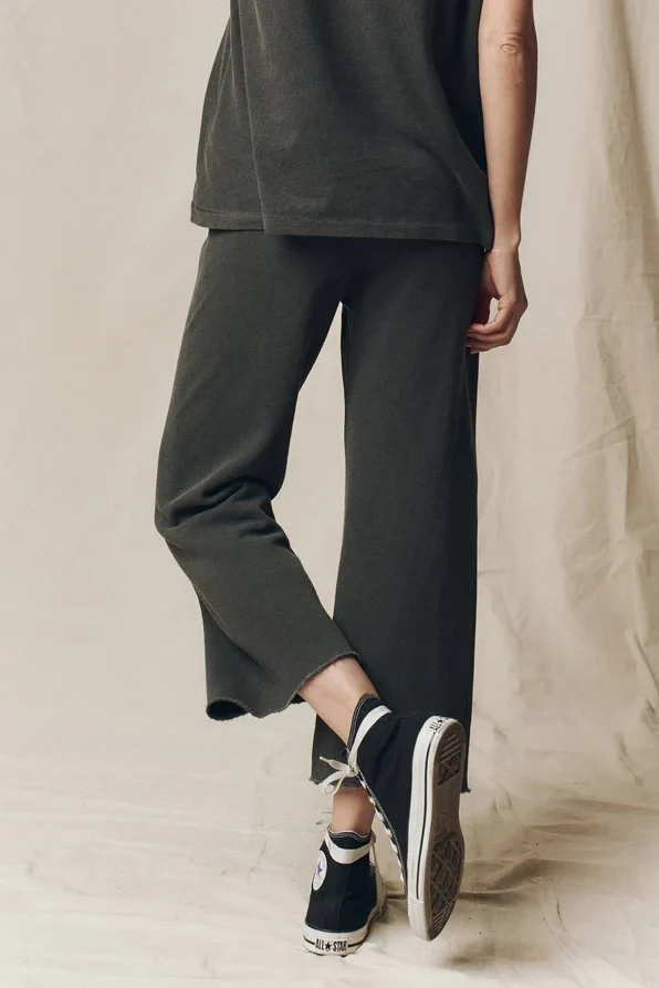 The Wide Crop Sweatpant - Image 4