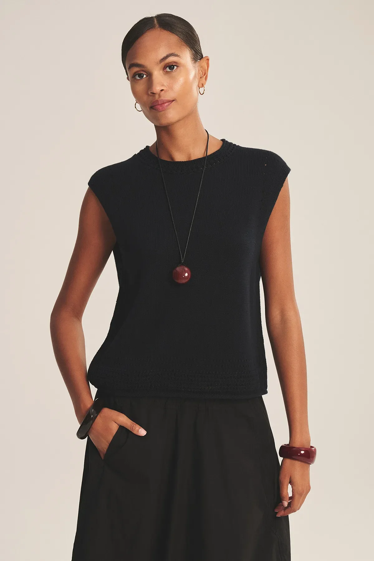 Vanny Vest